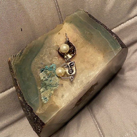 Designs by Janelle - Handmade Silver Wire Face Charm - Picture 5 of 15